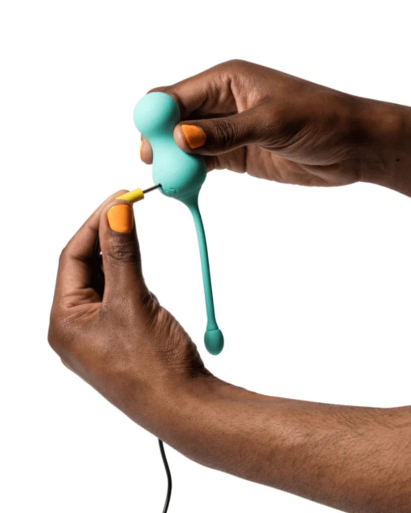 ROMP CELLO REMOTE CONTROL G-SPOT VIBRATING EGG Vibrators ROMP