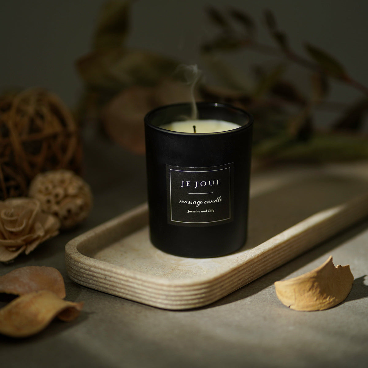 Luxury Massage Candle - Jasmine & Lily Lubes Je Joue