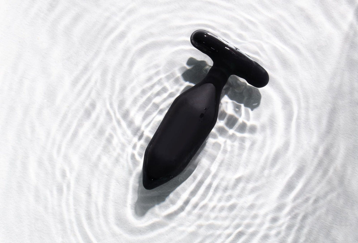 Onyx Vibrating Butt Plug - Je Joue - Black Anal Toys Je Joue