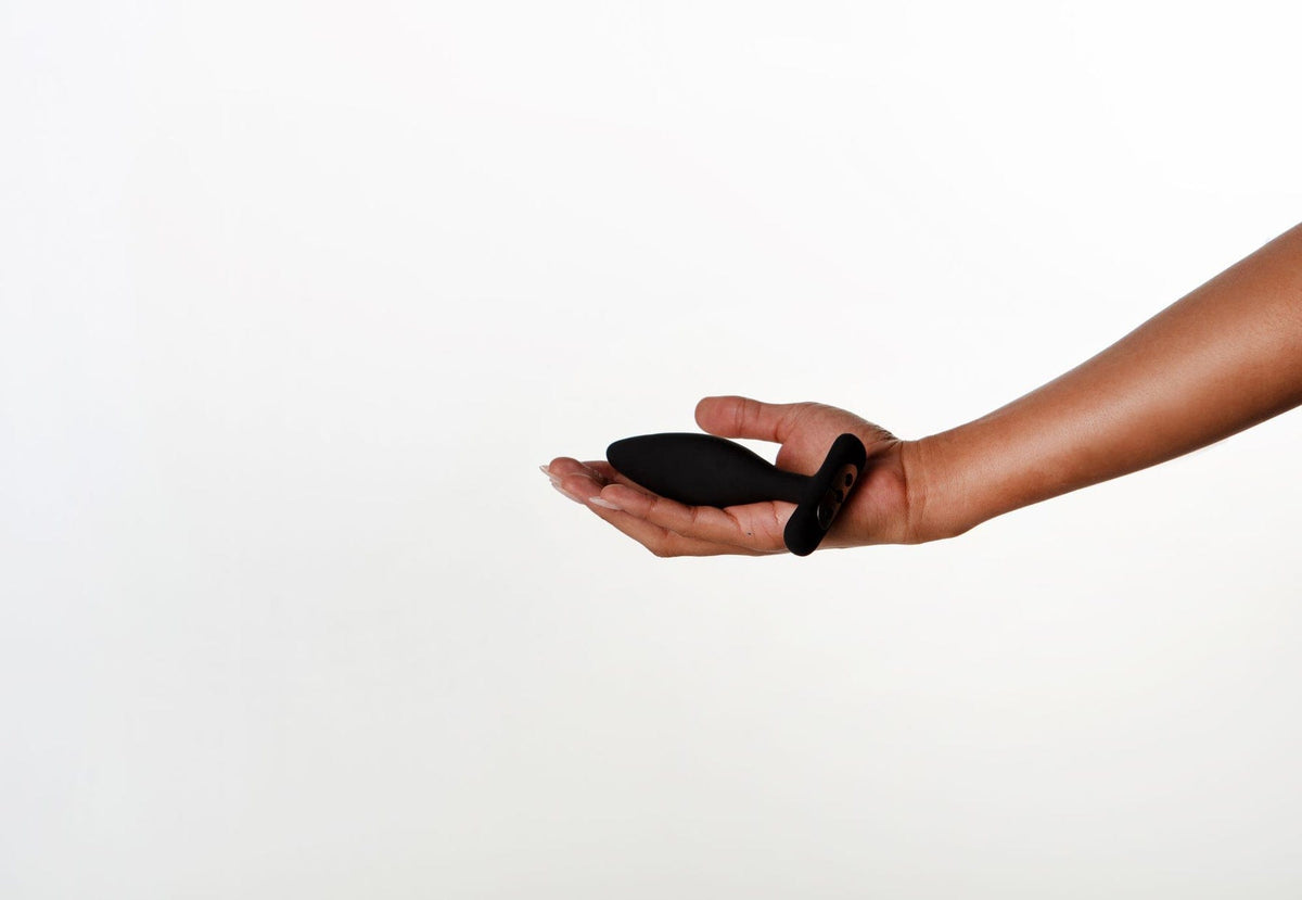 Vesta Vibrating Butt Plug - Je Joue - Black Anal Toys Je Joue