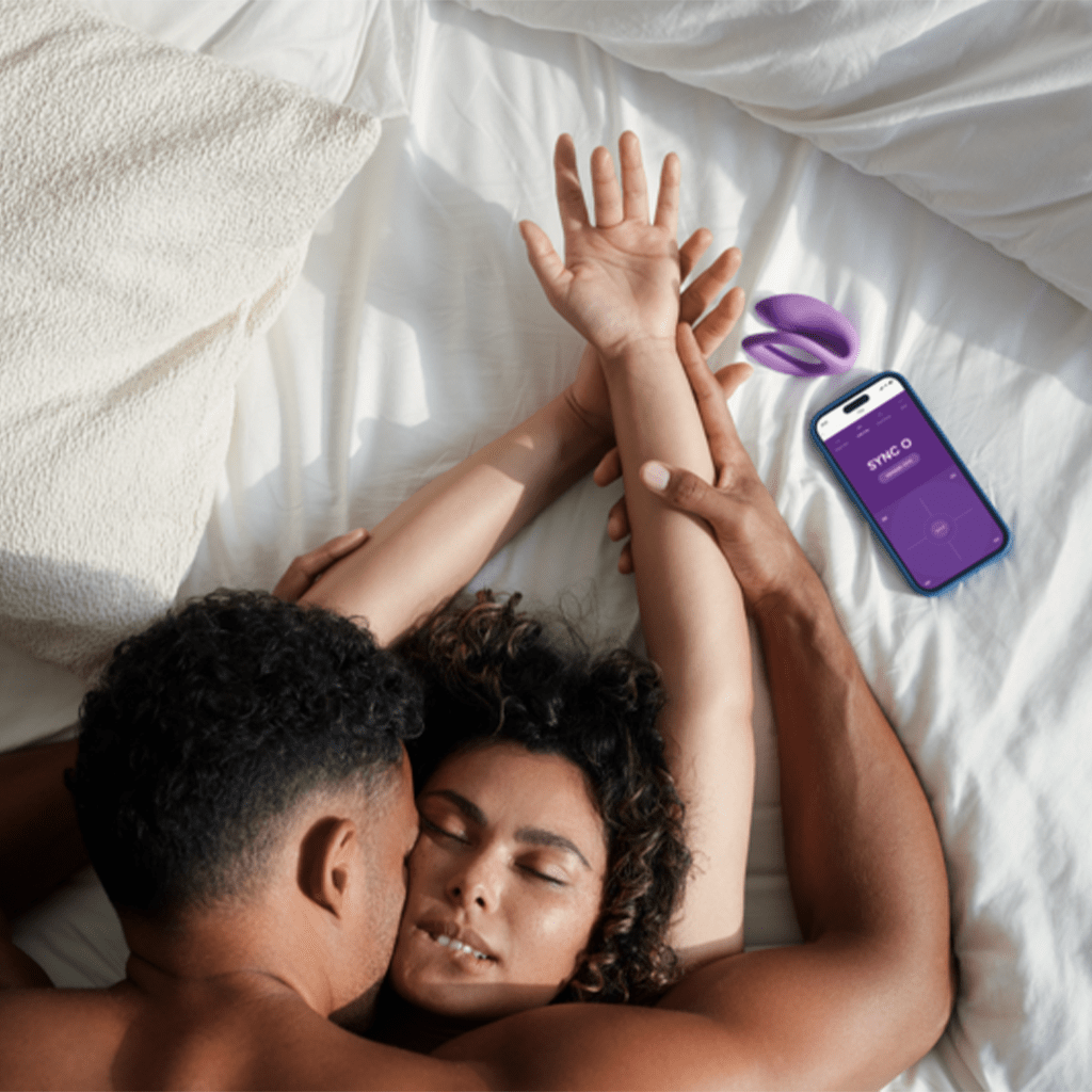 WE-VIBE SYNC O HANDS-FREE WEARABLE COUPLES VIBRATOR - Purple Vibrators We-Vibe