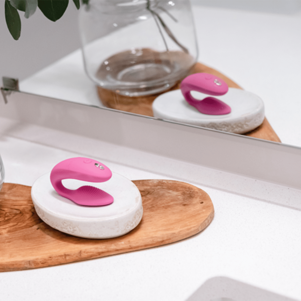 WE-VIBE SYNC REMOTE AND APP CONTROLLED WEARABLE COUPLES VIBRATOR - DUSTY PINK Vibrators We-Vibe
